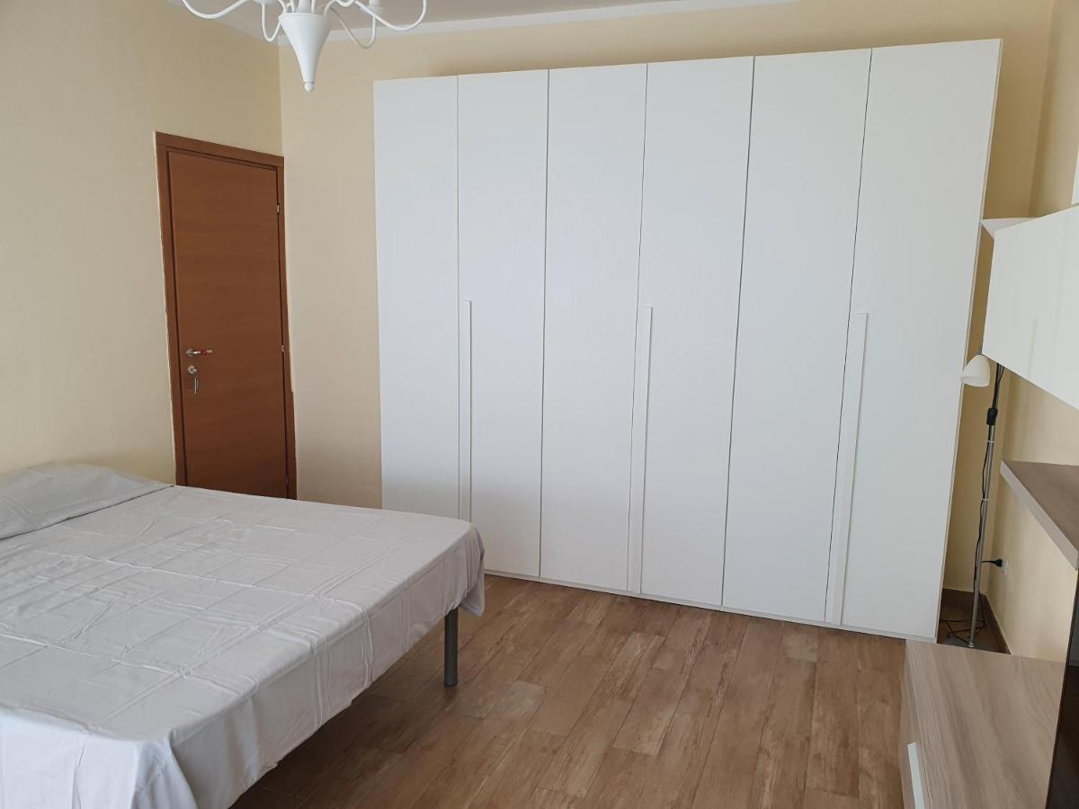 Apartamento De Candia House Rescaldina Exterior foto