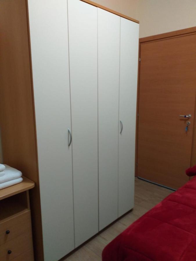 Apartamento De Candia House Rescaldina Exterior foto